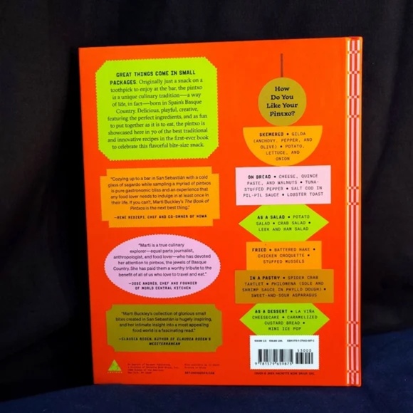 The Book of Pintxos Basque Country Cookbook - Picture 2 of 7